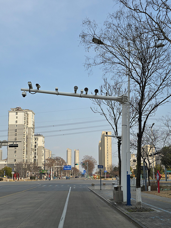 八角监控杆