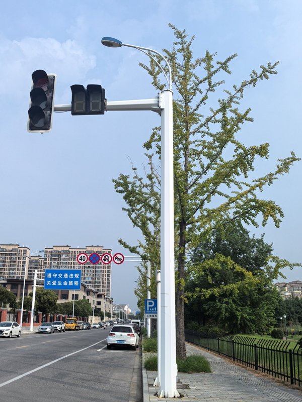 信号灯杆