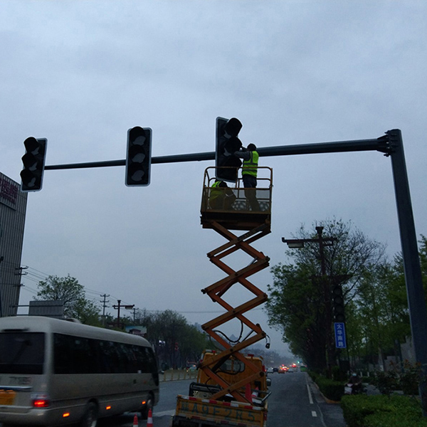 交通信号灯改造工程